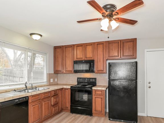3rd image of 155 Jane Dr #6-6-2007
