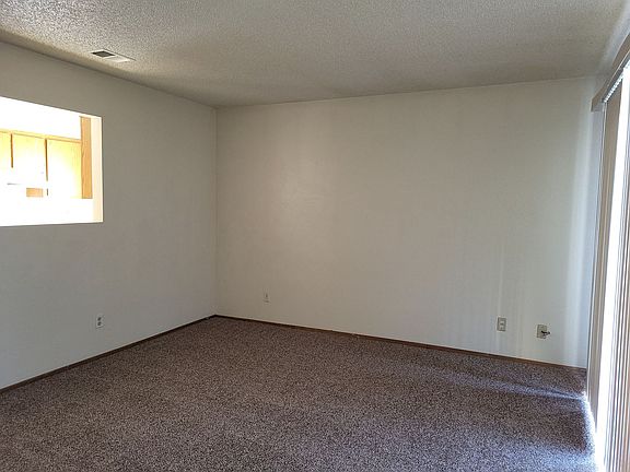 4th image of 818 E Tabor Ave APT 12