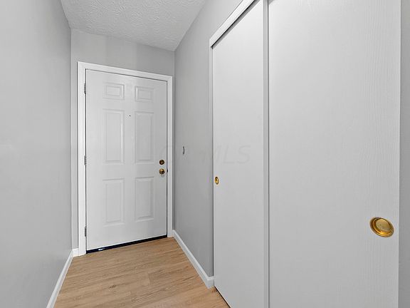 4th image of 1063 Coventry Way #C