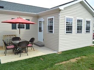 667 Whitemarsh Dr, Forks Twp, PA 18040