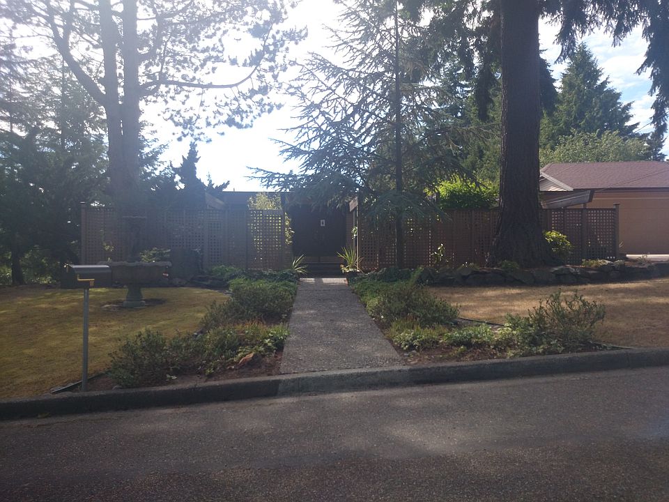 2nd image of 11801 12th Ave NW