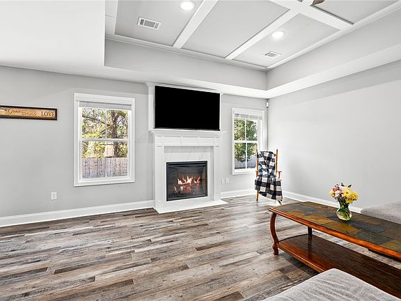 5th image of 144 Lee Road 2228