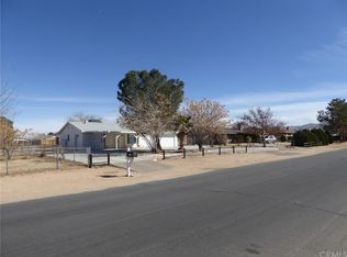 12787 Algonquin Rd, Apple Valley, CA 92308