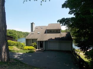 37 Lake Ter, Sparta, NJ 07871