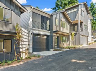 10048 Ravenna Ave NE #B, Seattle, WA 98125