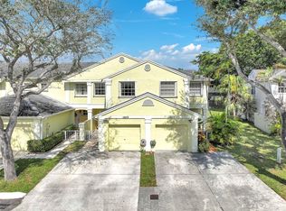 11859 SW 98th Ter, Miami, FL 33186