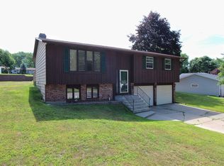 2235 Balsam Way, Green Bay, WI 54313