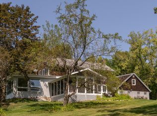 101 Overlook Dr, Hillsdale, NY 12529
