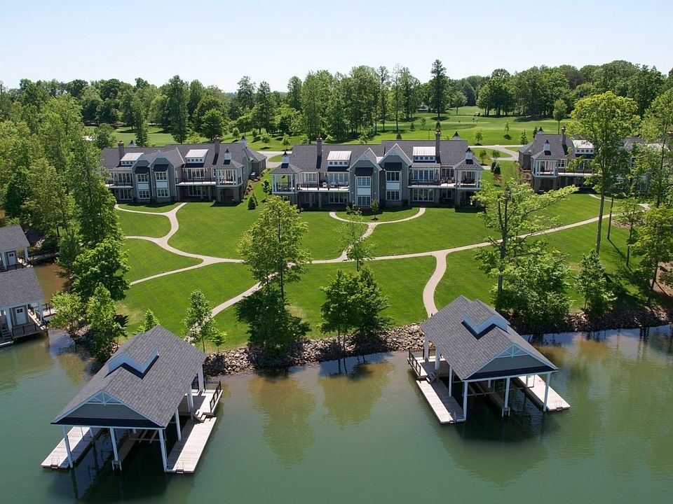 1st image of 115 Grande Villa Dr #7