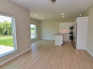 15 Crosby Park Dr, Marshalltown, IA 50158