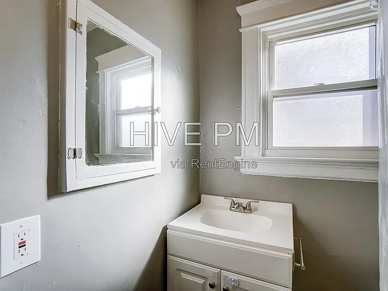 3636 Besuden Ct #2 — Photo 19