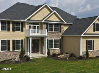 1785 Oakwood Dr, Danville, PA 17821