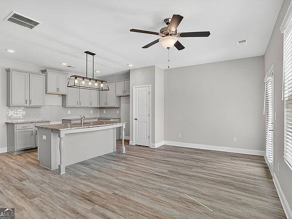 5th image of 3408 Ripple Loop #131