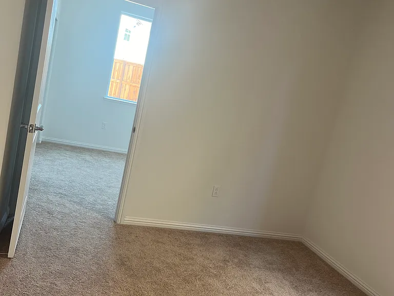 16143 Abernathy Ct #1 — Photo 6