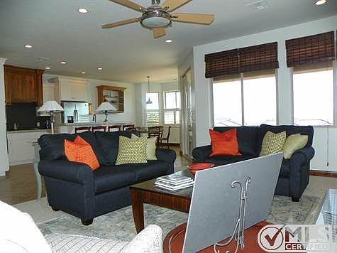 BV Model Living room to Kitchen