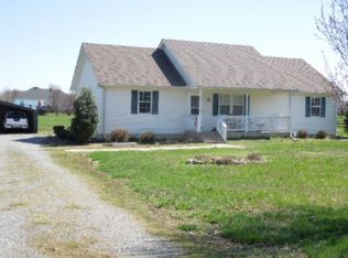 269 Browns Rd, Lafayette, TN 37083