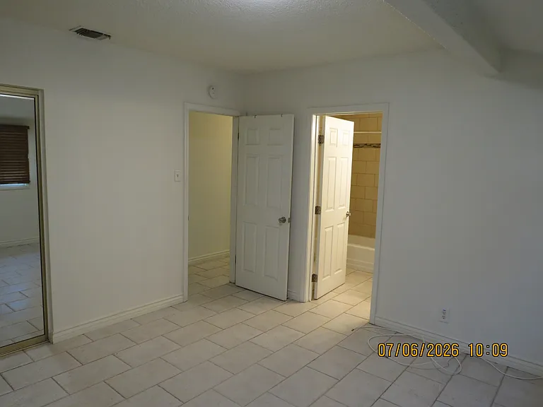 1448 Grove Ave — Photo 45