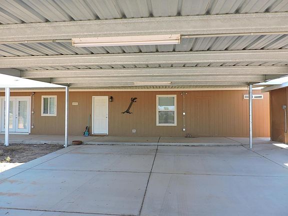 3rd image of 49936 W Mayer Blvd