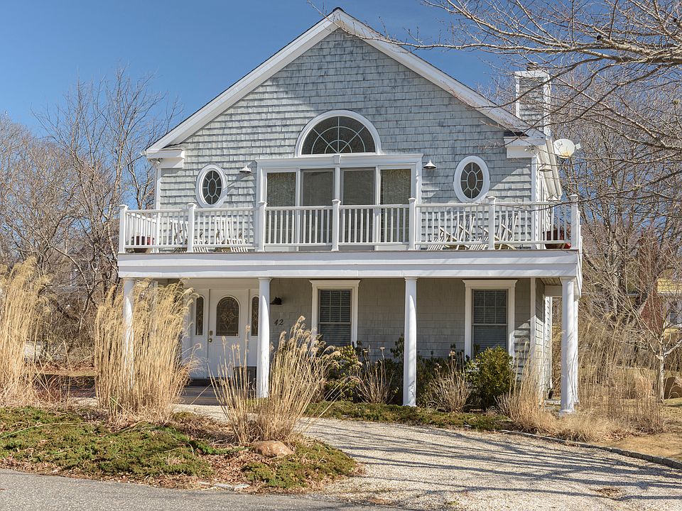 1st image of 42 Grant Dr