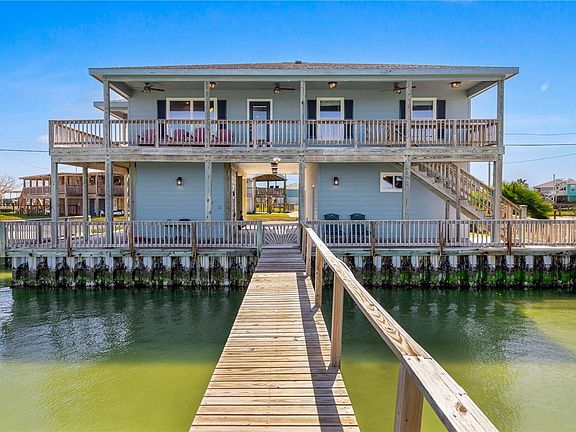 2nd image of 646 Copano Ridge Rd