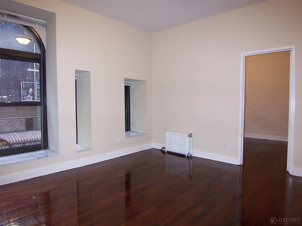 1st image of 150 W 47th St APT 7D