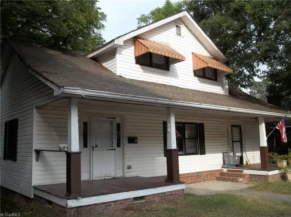 5 Jones Ave, Thomasville, NC 27360