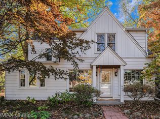 27501 W Chicago St, Livonia, MI 48150