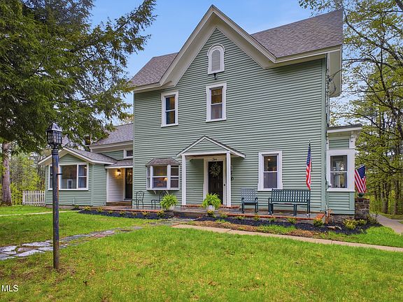 4th image of 10 Landon Hill Road