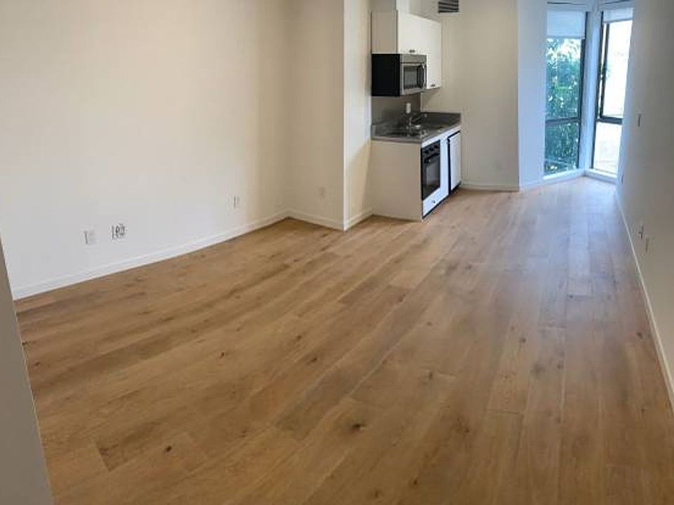 1st image of 1 Hill St APT 202