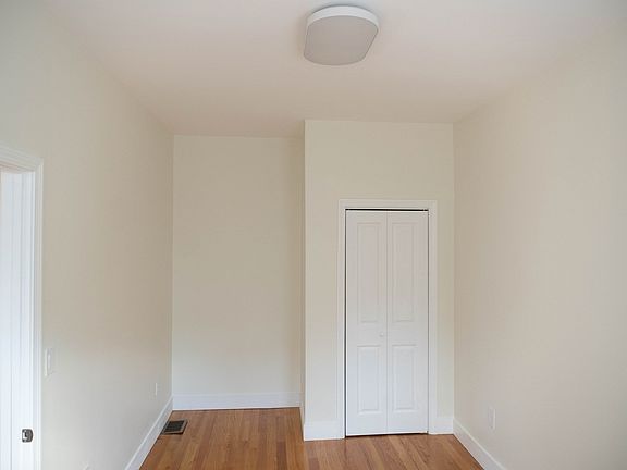 5th image of 20 Rill St