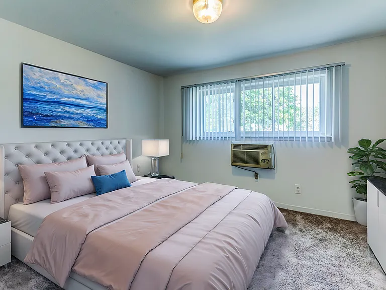 Sterling Troy Apartments — Photo 15