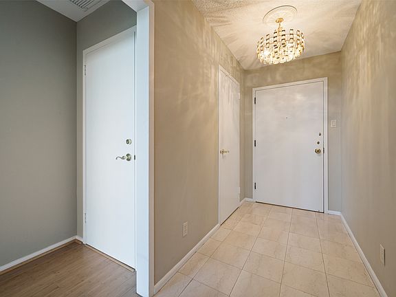 2nd image of 6335 W Northwest Hwy APT 1013