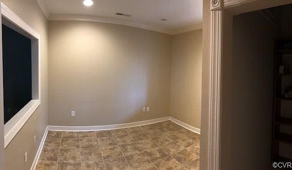 3rd image of 5243 Hickory Park Dr