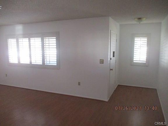5th image of 29049 Thornhill Dr