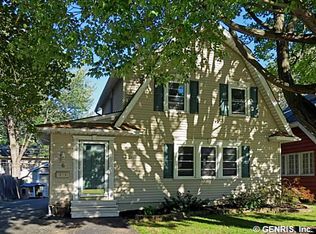6 Beach Ter, Rochester, NY 14617