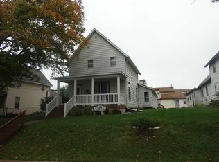 103 2nd Ave NW, Waukon, IA 52172