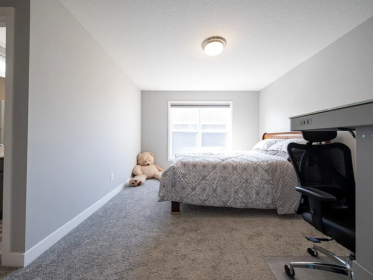 8380 Abercrombie Ln — Photo 37
