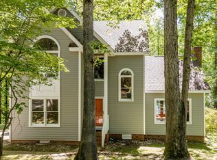 8913 New Windsor Pl, Raleigh, NC 27603