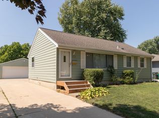 131 36th Ave NW, Rochester, MN 55901