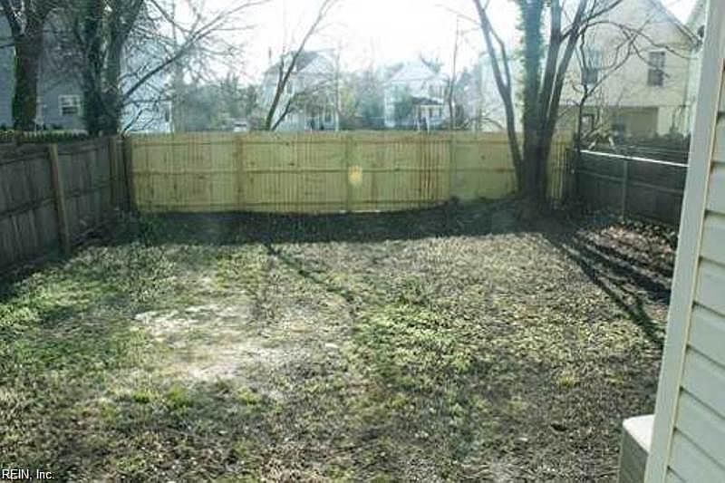 1st image of 427 W 30th St #A