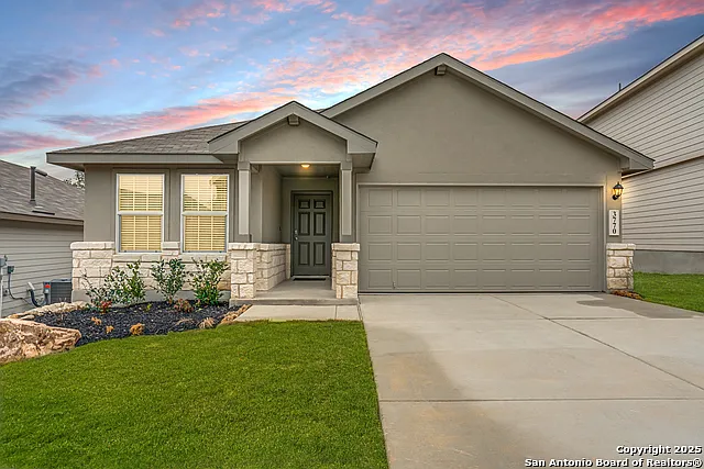 3770 Copper Riv