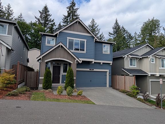 2nd image of 10117 13th St SE