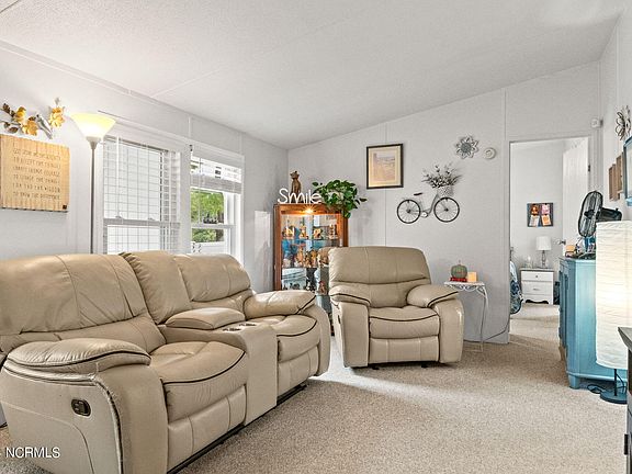 2nd image of 4997 Peregrine Drive SW
