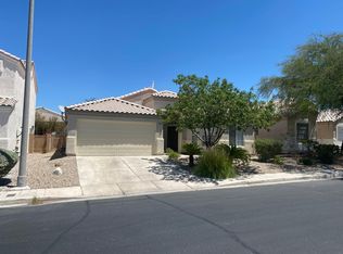 2520 Stonequist Ave, Henderson, NV 89052