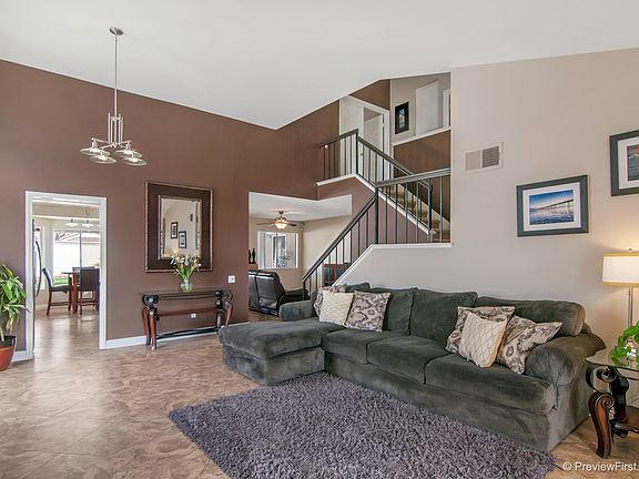 3rd image of 4506 Meadowrun Dr