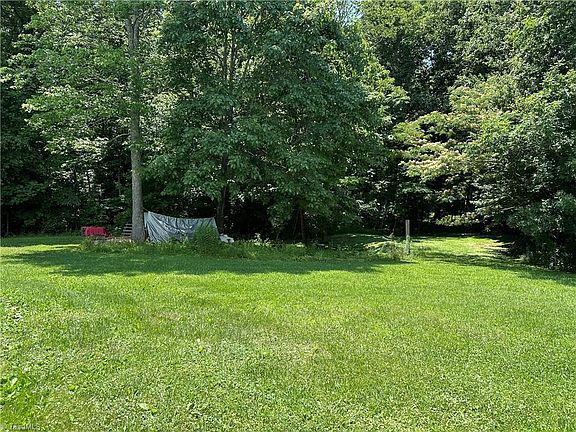 5th image of 234 Amos Ln