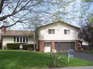 6 Shipton St, Mifflinburg, PA 17844