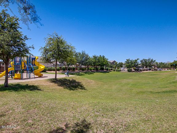 3rd image of 5771 E Thetis Dr
