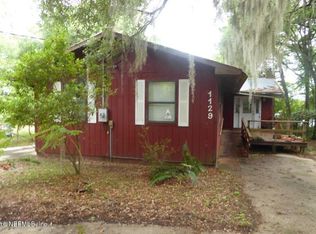1129 Junior Lake Dr, Interlachen, FL 32148