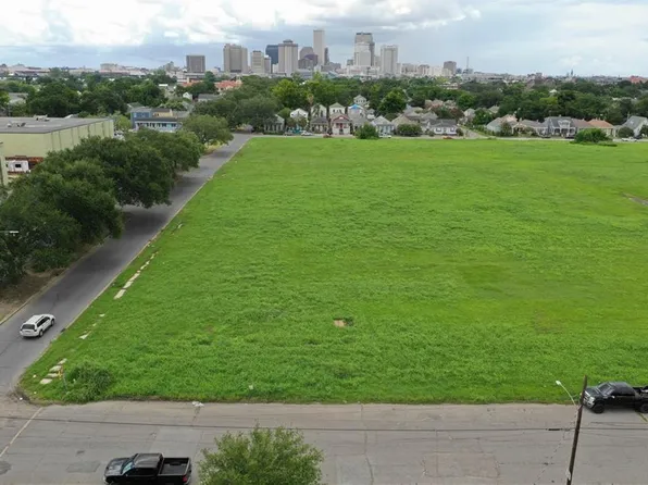 521 Thayer St, New Orleans, LA 70114